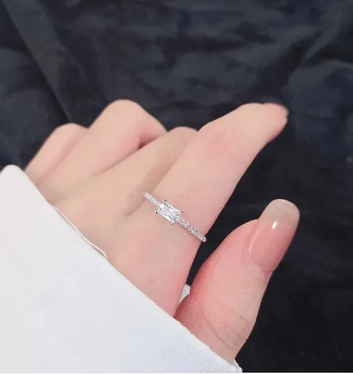 0.5ct Emerald Cut Diamond Simple Thin Circle Ring