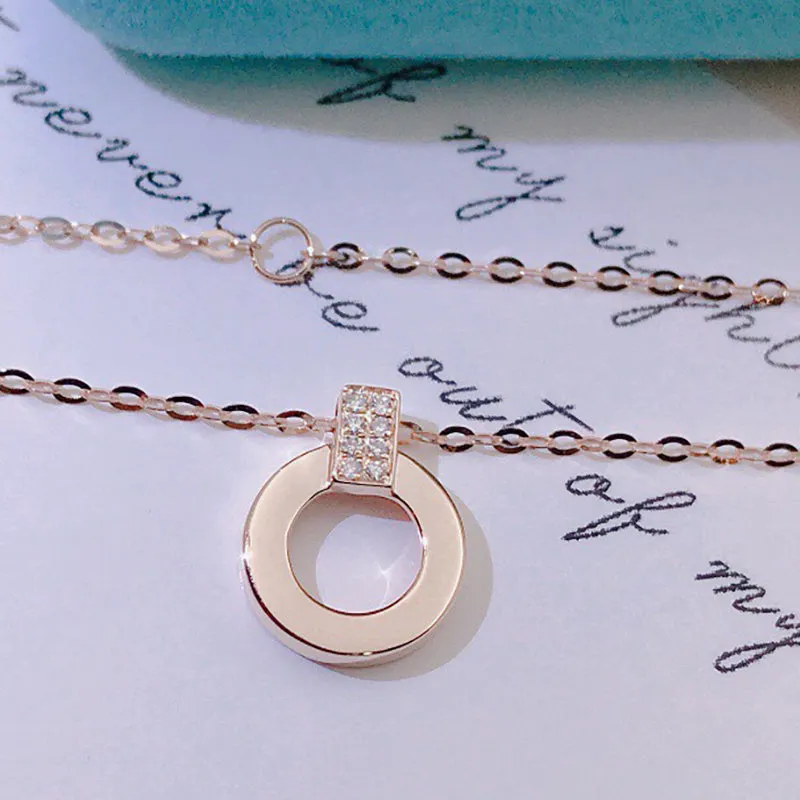 18K Gold 0.03ct Real Diamond Circle Simple Pendant Necklace
