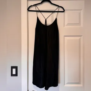 Auth.✅ Victoria Secret Black Slip Dress Size XL🖤