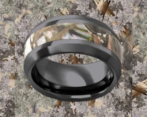 Beveled Edge Desert Black Ceramic Ring