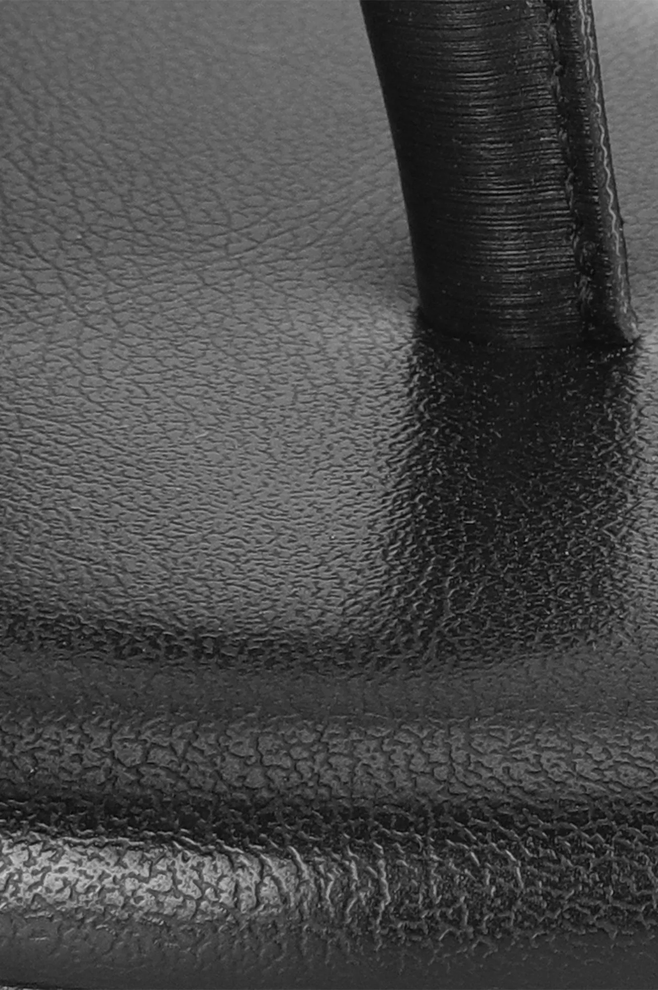 Black Round Toe Textured Flat-ZPALMER