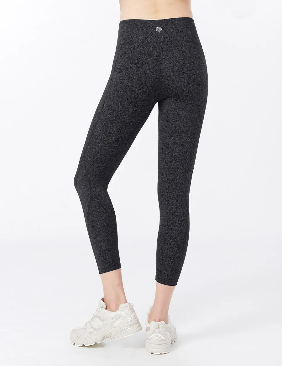 easyoga LA-VEDA Upright Cropped Tight2 - M10 M-Black