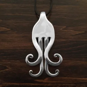 Fancy 6 Fork Necklace