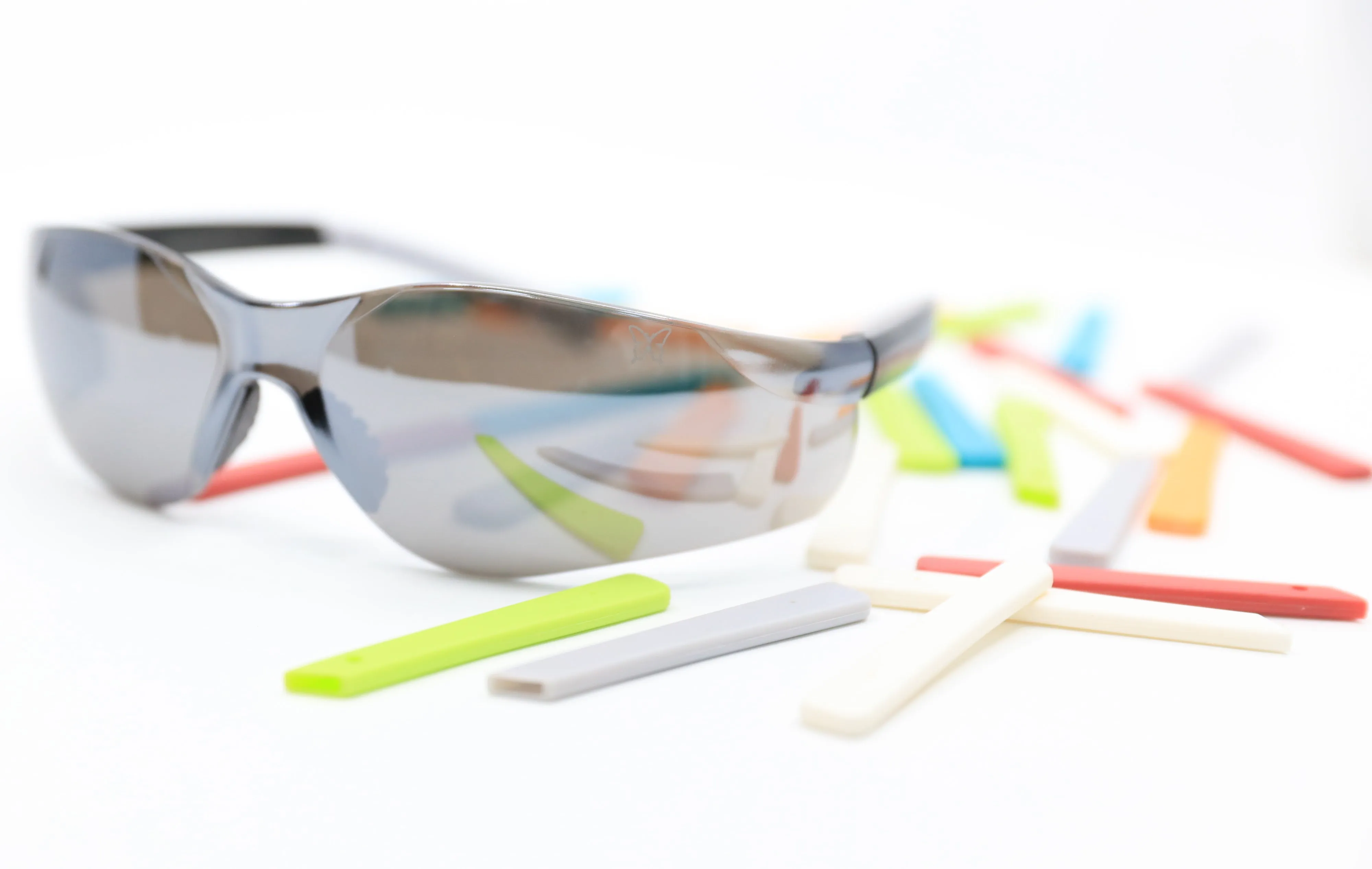 FLOPEDS | Kaya Black / White /  Smoke Sunglasses