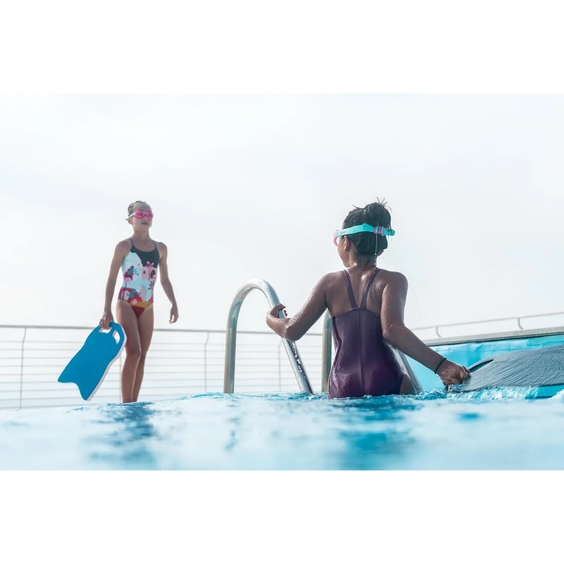 Girls’ Basic 1-piece Swimsuit