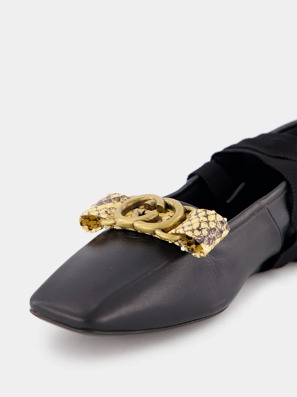 Interlocking G Leather Ballet Flats
