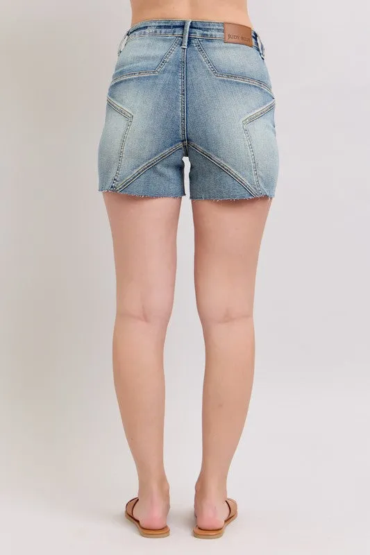 Judy Blue Plus Size High Waist Star Seam Detail Denim Shorts – Medium Wash