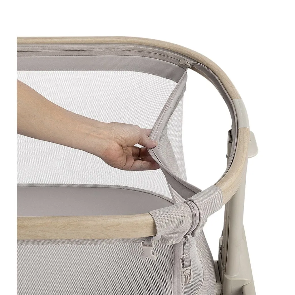 MAXI COSI Iora Air Co-sleeper - Classic Beige