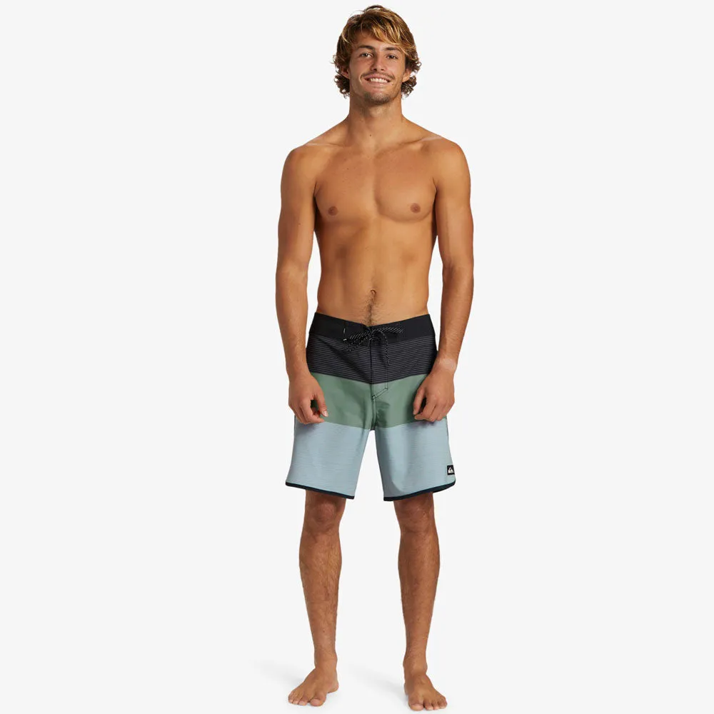 Quiksilver Surfsilk Tijuana 18 Boardshorts