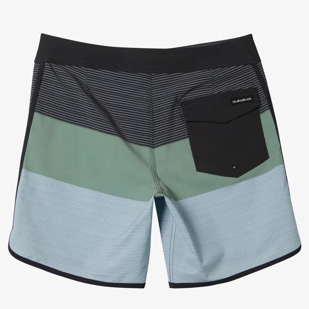 Quiksilver Surfsilk Tijuana 18 Boardshorts