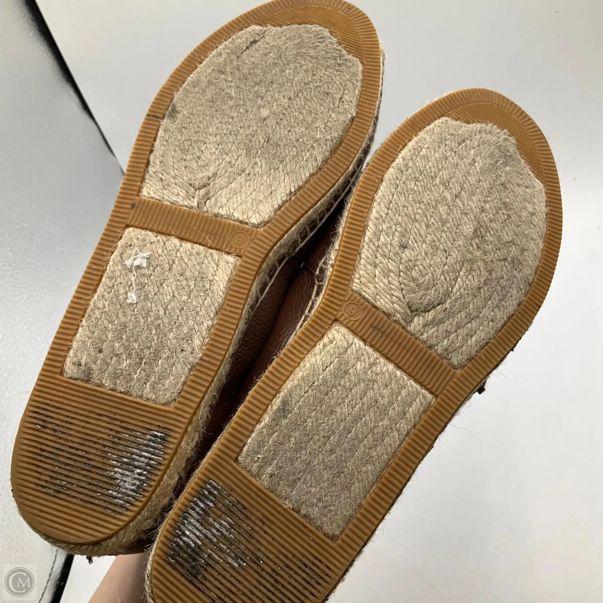 Shoes Flats By Brighton In Brown, Size: 9
