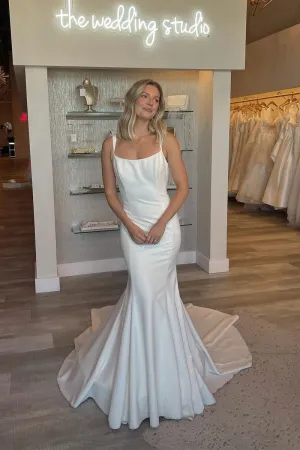 Simple Mermaid Scoop Neck Backless Satin Wedding Dresses