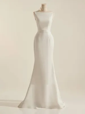 Simple Sleeveless Mermaid Wedding Dress With Sexy Bow