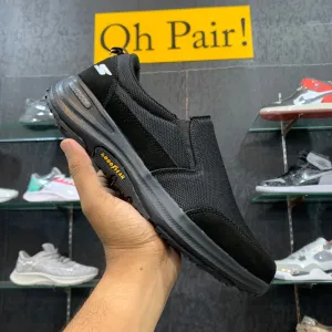 Sketcher Arch Fit Castle Rock GoodYear "All Black"