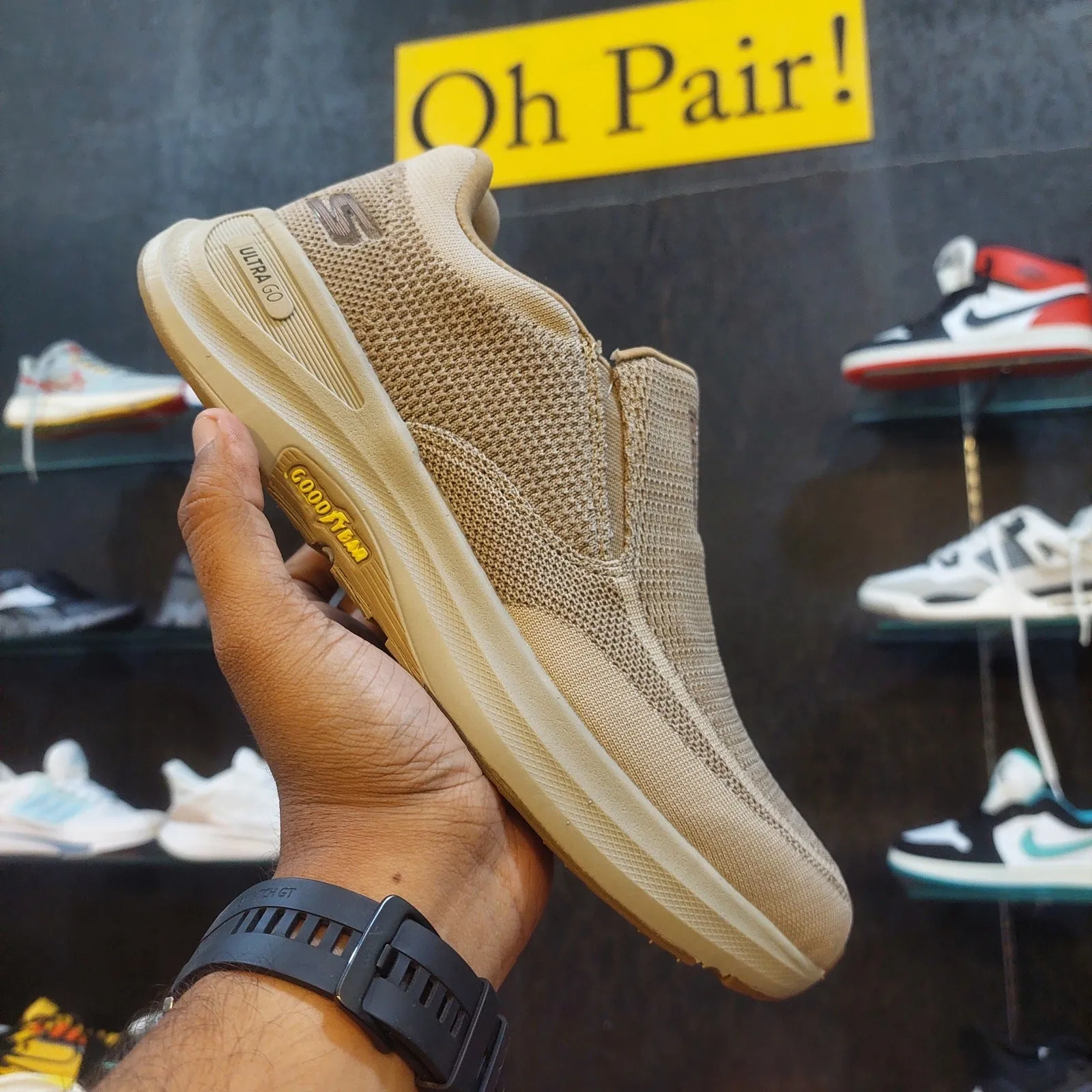 Sketcher Arch Fit Motley - Vaseo "Khaki"