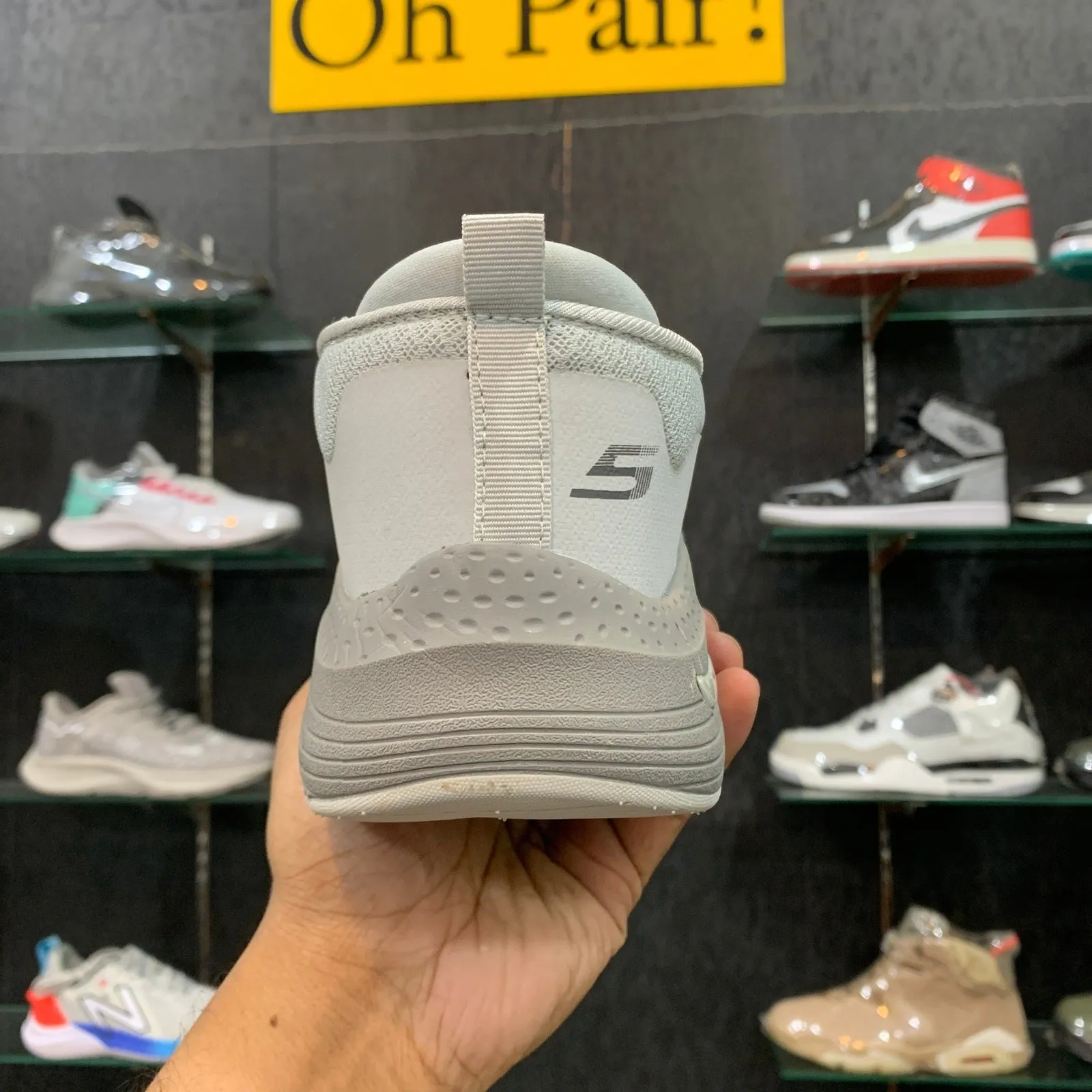 Slip on Lt grey