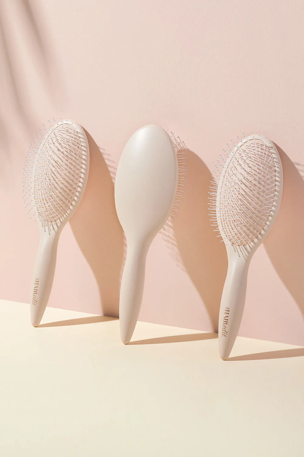 Smooth & Polish Detangling Brush - Cream