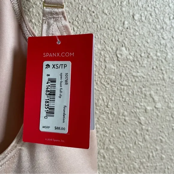 Spanx Open Bust Full Slip in Foundation Size XS Style 10178R Neutral Shapewear
