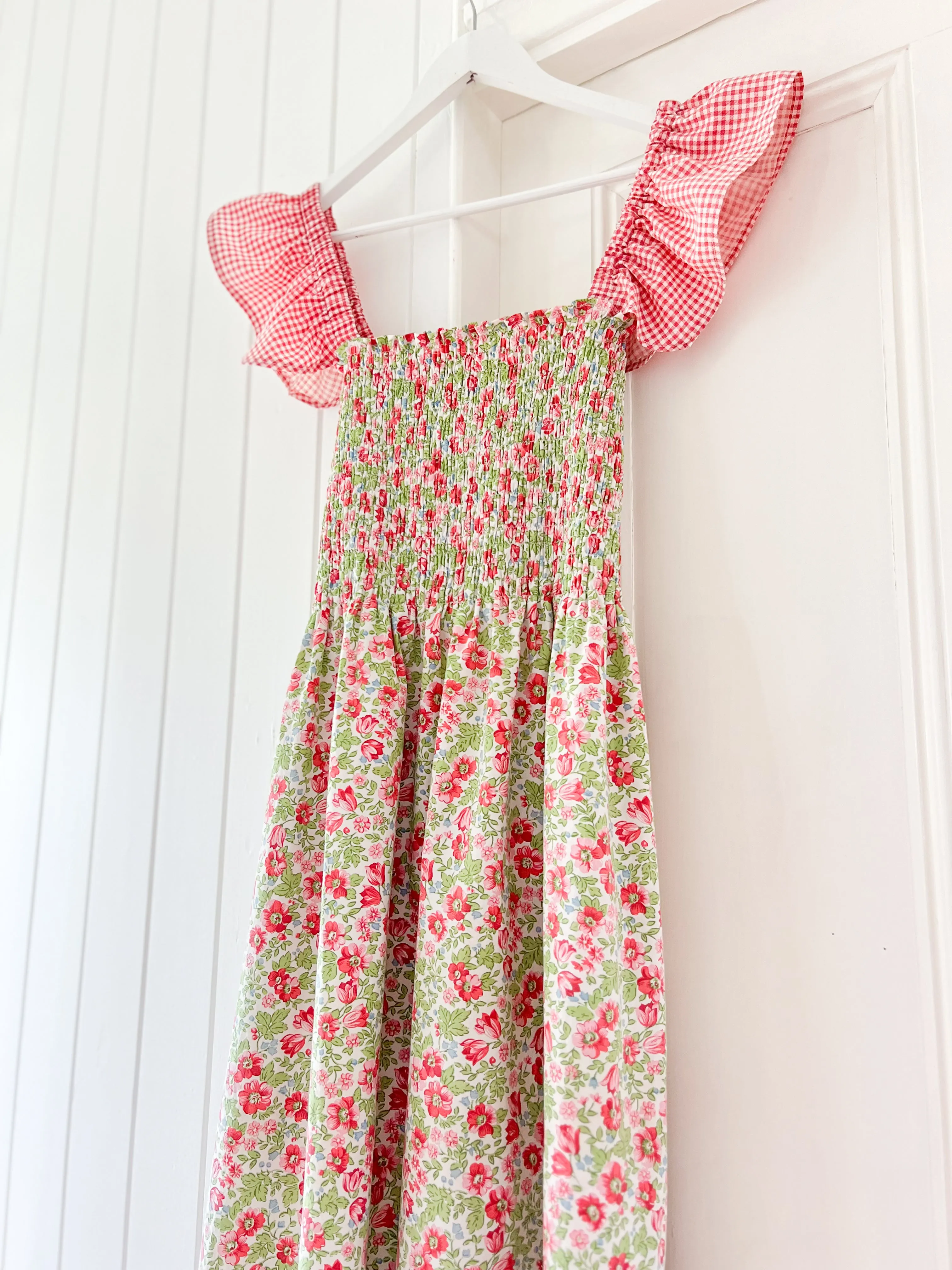 THE SUMMER PICNIC DRESS