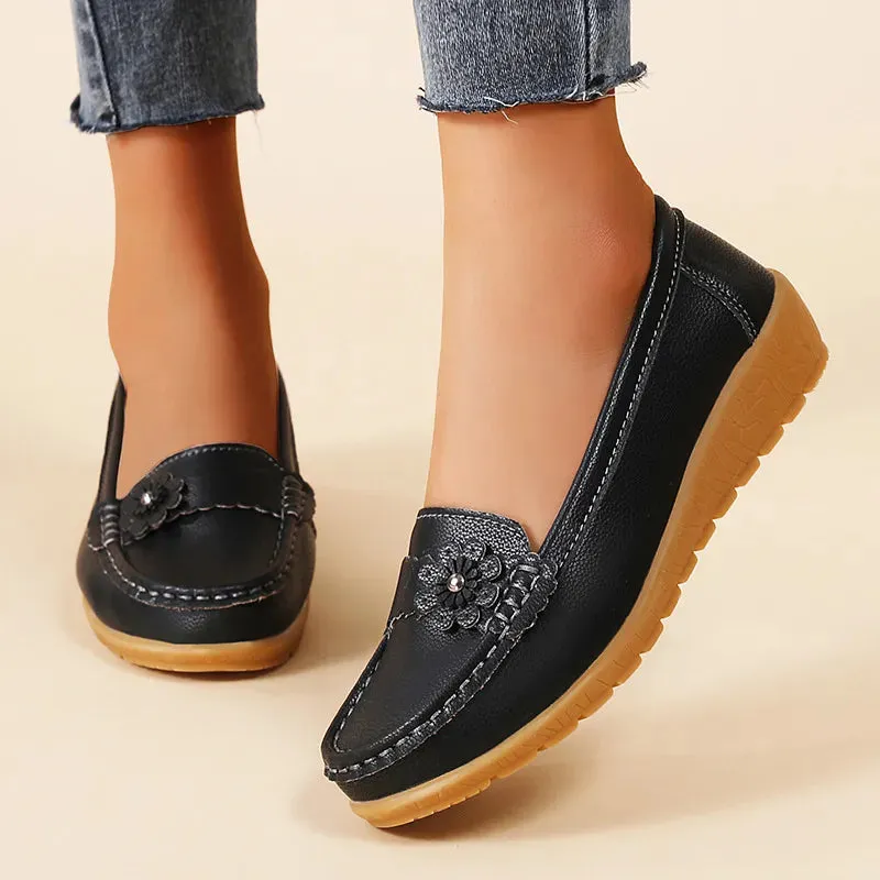 Women's soft sole comfortable leather shoes