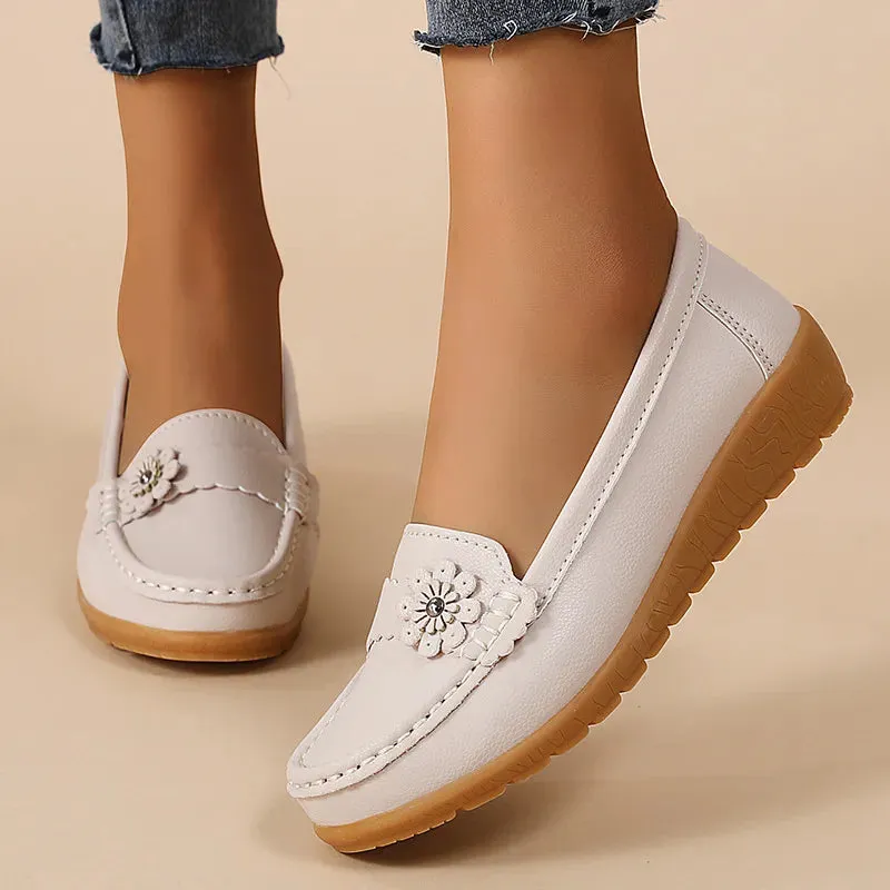 Women's soft sole comfortable leather shoes