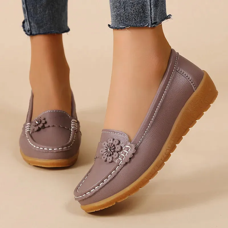 Women's soft sole comfortable leather shoes